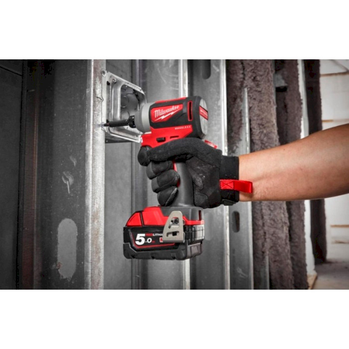 Гвинтоверт акумуляторний MILWAUKEE M18 BLID2-0X (4933464519)