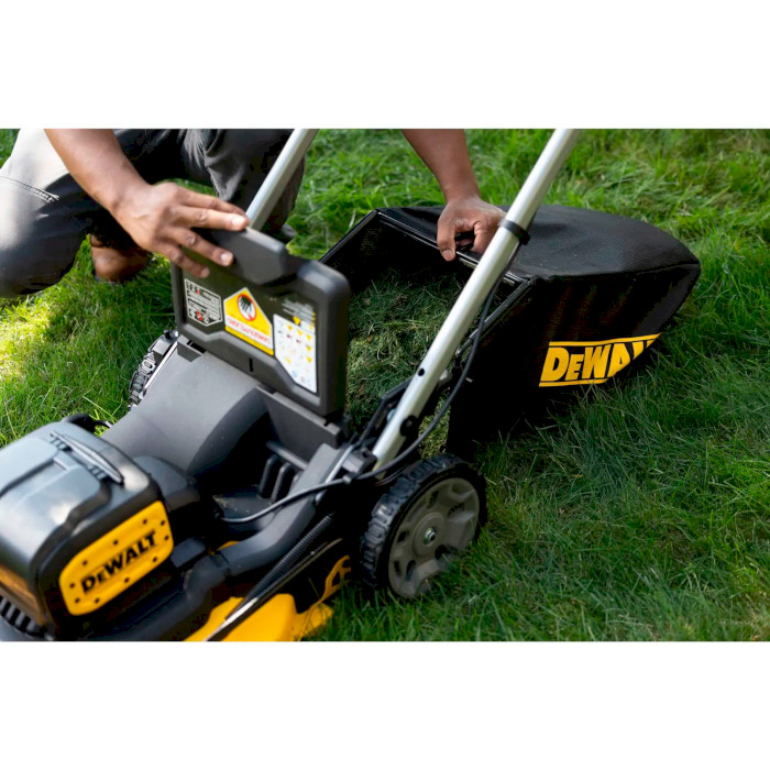 Газонокосарка акумуляторна DeWALT DCMWP134W2