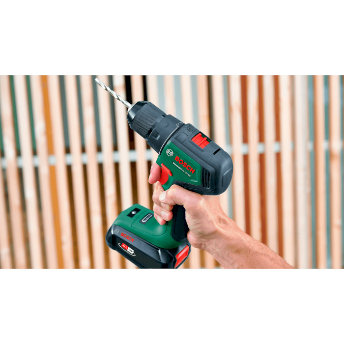 Аккумуляторная дрель-шуруповёрт BOSCH UniversalDrill 18V-60 (0.603.9D7.000)