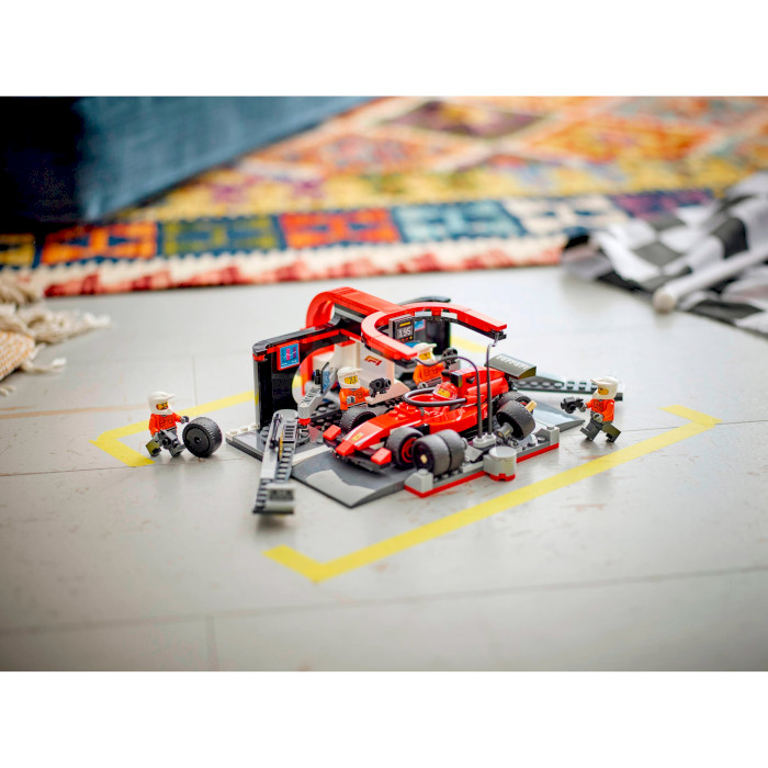 Конструктор LEGO City Пит-стоп и пит-экипаж F1 с болидом Ferrari 322дет. (60443)