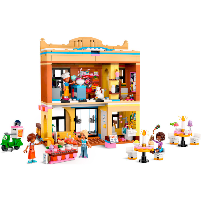 Конструктор LEGO Friends Ресторан и кулинарная школа 896дет. (42655)