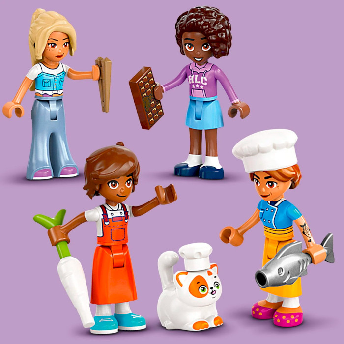 Конструктор LEGO Friends Ресторан и кулинарная школа 896дет. (42655)