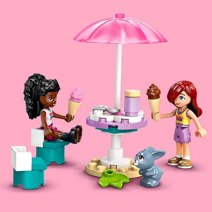 Конструктор LEGO Friends Хартлейк-Сити. Фургон с мороженым 92дет. (42644)