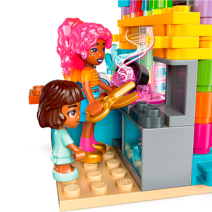 Конструктор LEGO Friends Конфетная Хартлэйк-Сити 376дет. (42649)