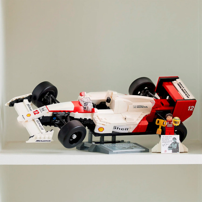 Конструктор LEGO Icons McLaren MP4/4 и Айртон Сенна 693дет. (10330)