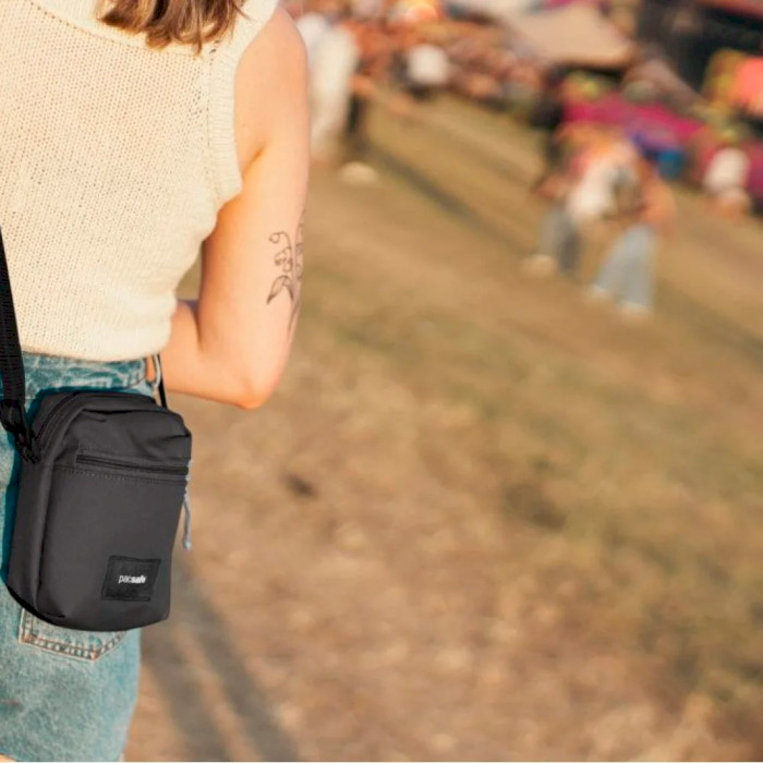 Сумка наплечная PACSAFE GO Anti-Theft Micro Crossbody Jet Black