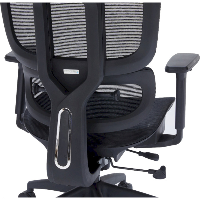 Кресло офисное OFFICEPRO OC680B Black