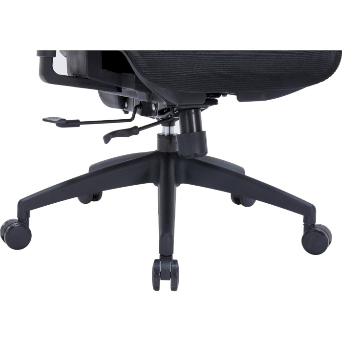 Кресло офисное OFFICEPRO OC680B Black