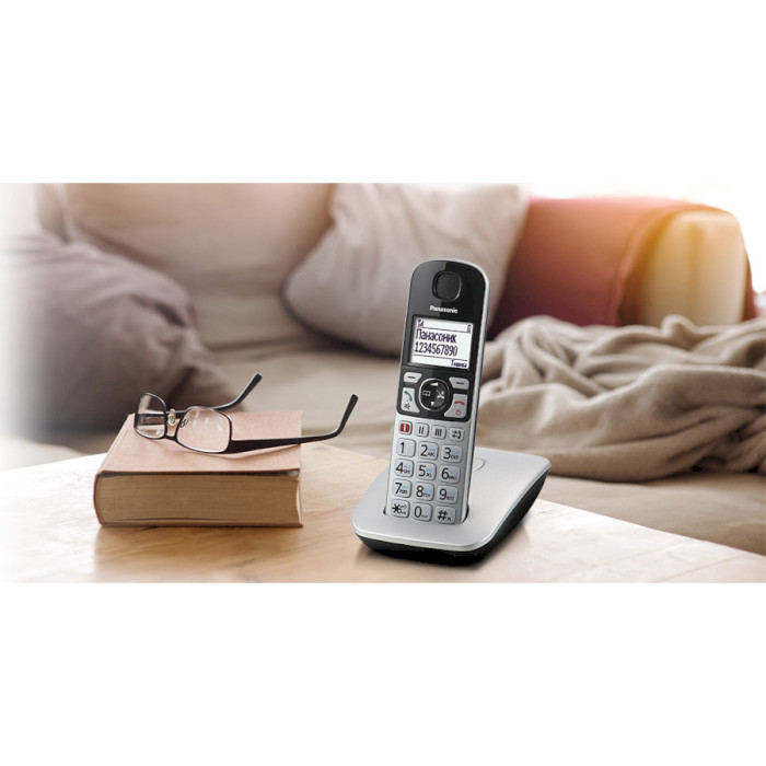 DECT телефон PANASONIC KX-TGE510RUS Silver