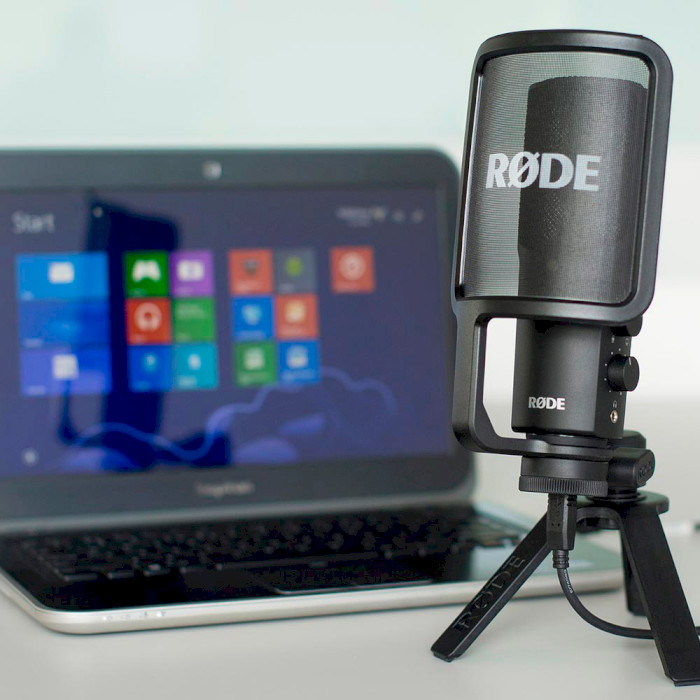 Микрофон для стриминга/подкастов RODE NT-USB (400.400.030)