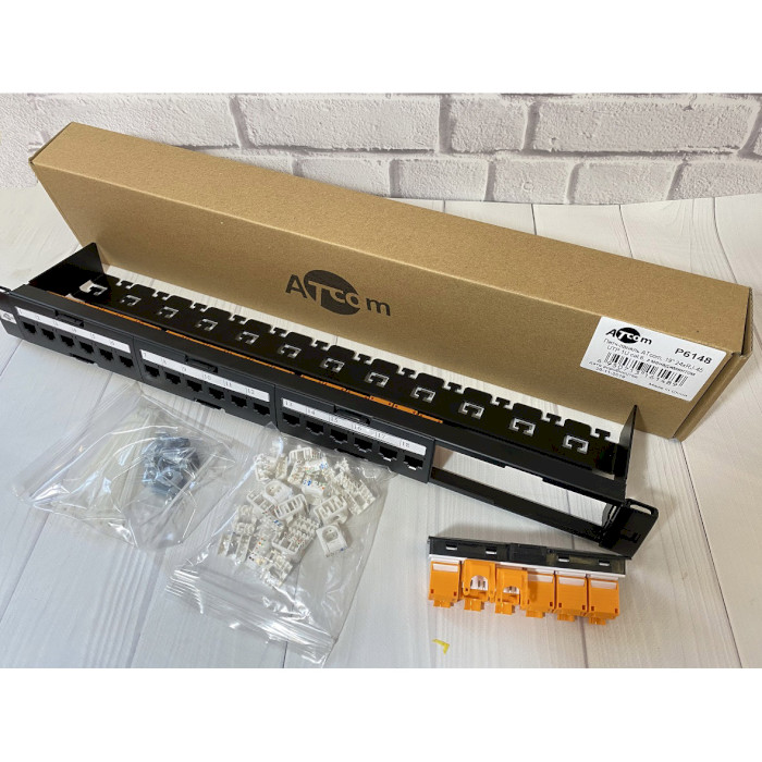 Патч-панель ATCOM 1U 19" 24-port UTP Cat.6 в сборе (P6148)