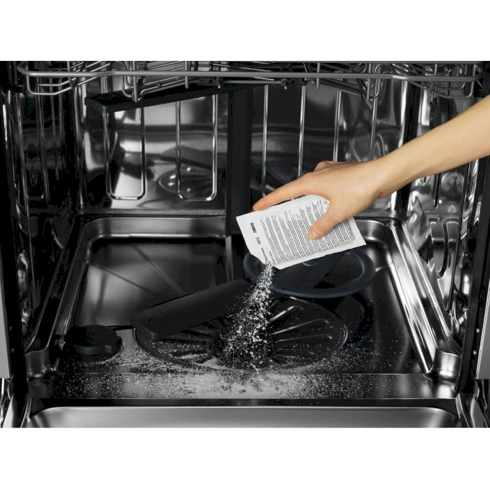 Набір для чищення пральних машин ELECTROLUX Clean & Care 3-in-1 M3GCP400 6шт (902979918)