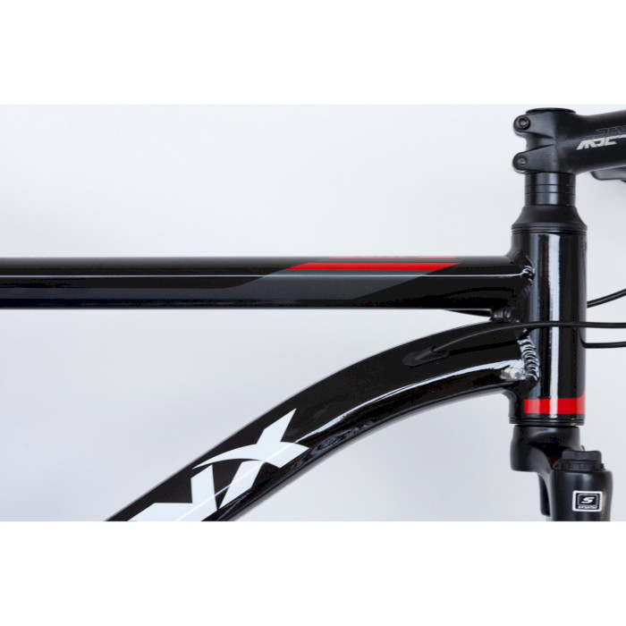 Велосипед горный TRINX Majestic M116 Elite Expert 18"x27.5" Black/White/Red (2020)