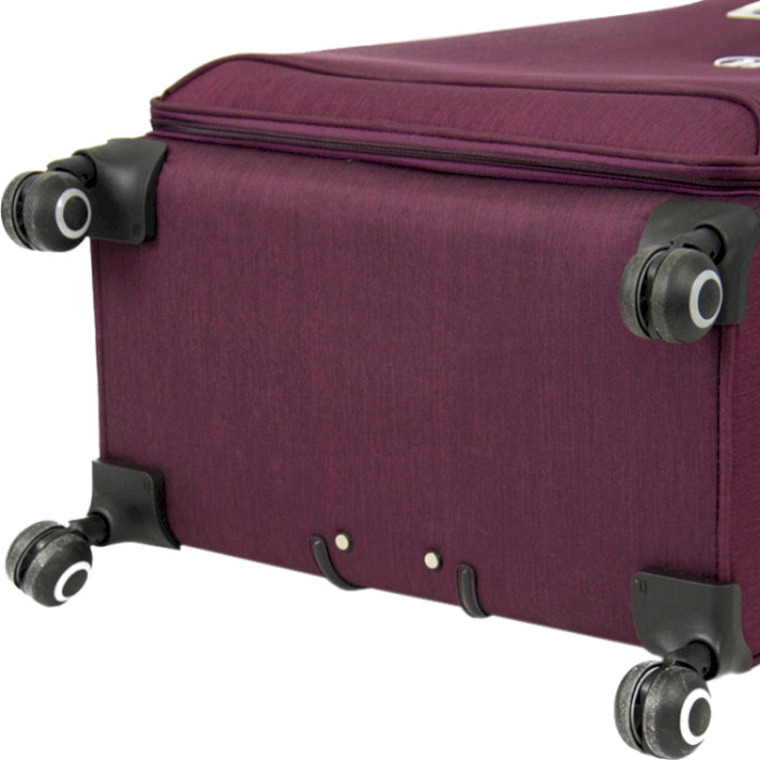 Чемодан IT LUGGAGE Pivotal S Two Tone Dark Red 32л (IT12-2461-08-S-M222)