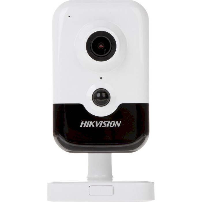 IP-камера HIKVISION DS-2CD2423G0-I (2.8)