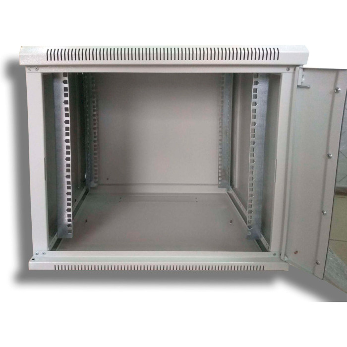 Настенный шкаф 19" HYPERNET WMNC-500-9U-Flat (9U, 600x500мм, RAL7035)