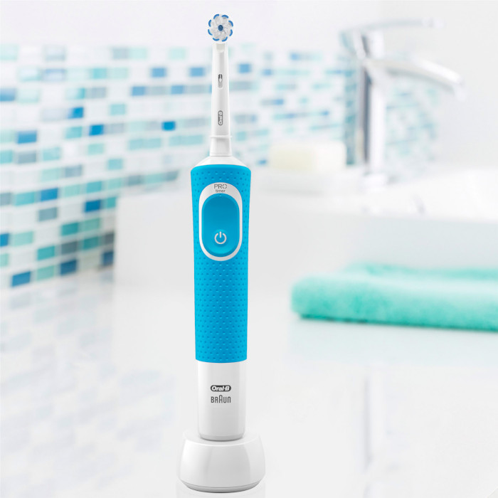 Електрична зубна щітка BRAUN ORAL-B Vitality 100 Sensi UltraThin D100.413.1 Blue