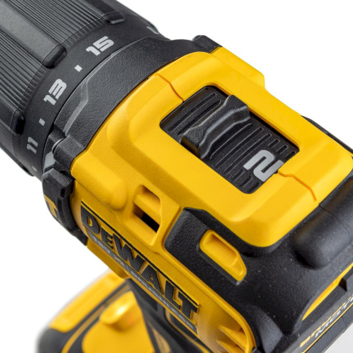 Аккумуляторная дрель-шуруповёрт DEWALT DCD709S2T