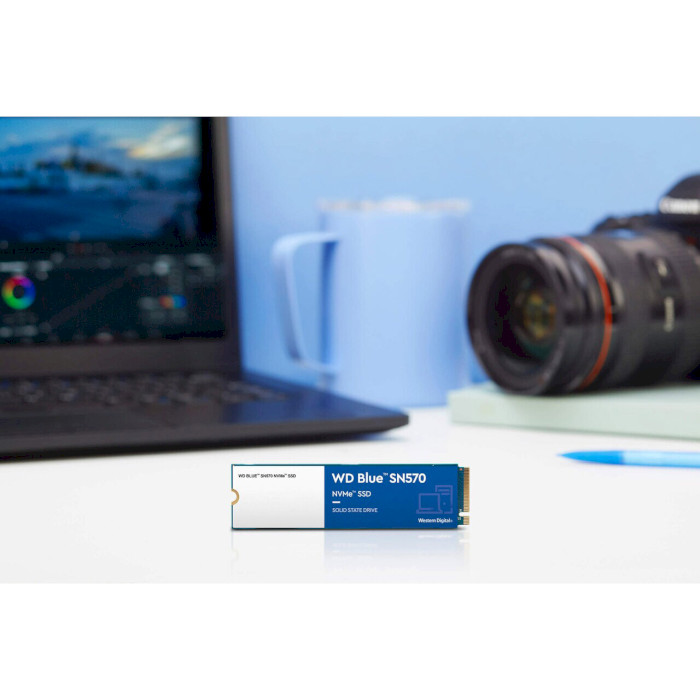 SSD диск WD Blue SN570 250GB M.2 NVMe (WDS250G3B0C)
