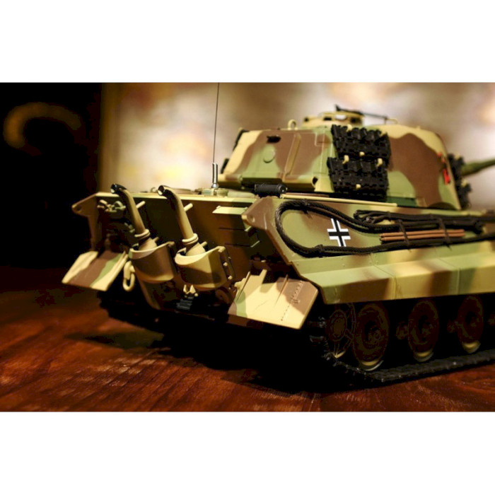 Радіокерований танк HENG LONG 1:16 Tiger Henschel "Tiger II" (HL3888A-1UPG)