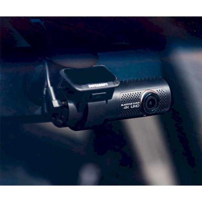 Автомобильный видеорегистратор с камерой заднего вида BLACKVUE DR900X-2CH Plus