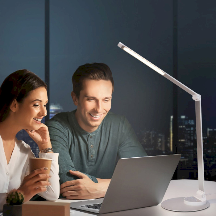 Лампа настольная TAOTRONICS LED Desk Lamp with USB Charging Port Silver (TT-DL22S)