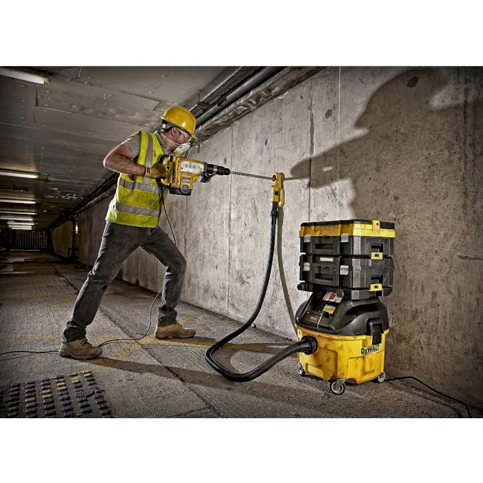 Пылесос профессиональный DEWALT DWV901L